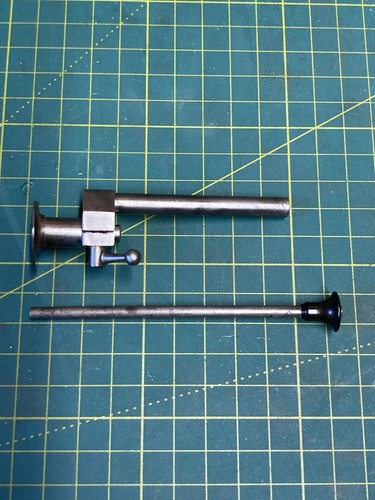 Pivot drilling tool - pivot,