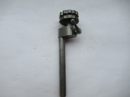 Pivot polishing tool - tool, tail